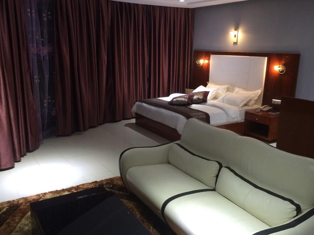 Sun Beach Hotel Cotonou Kültér fotó