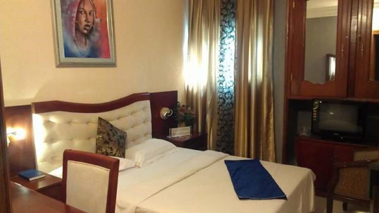 Sun Beach Hotel Cotonou Kültér fotó