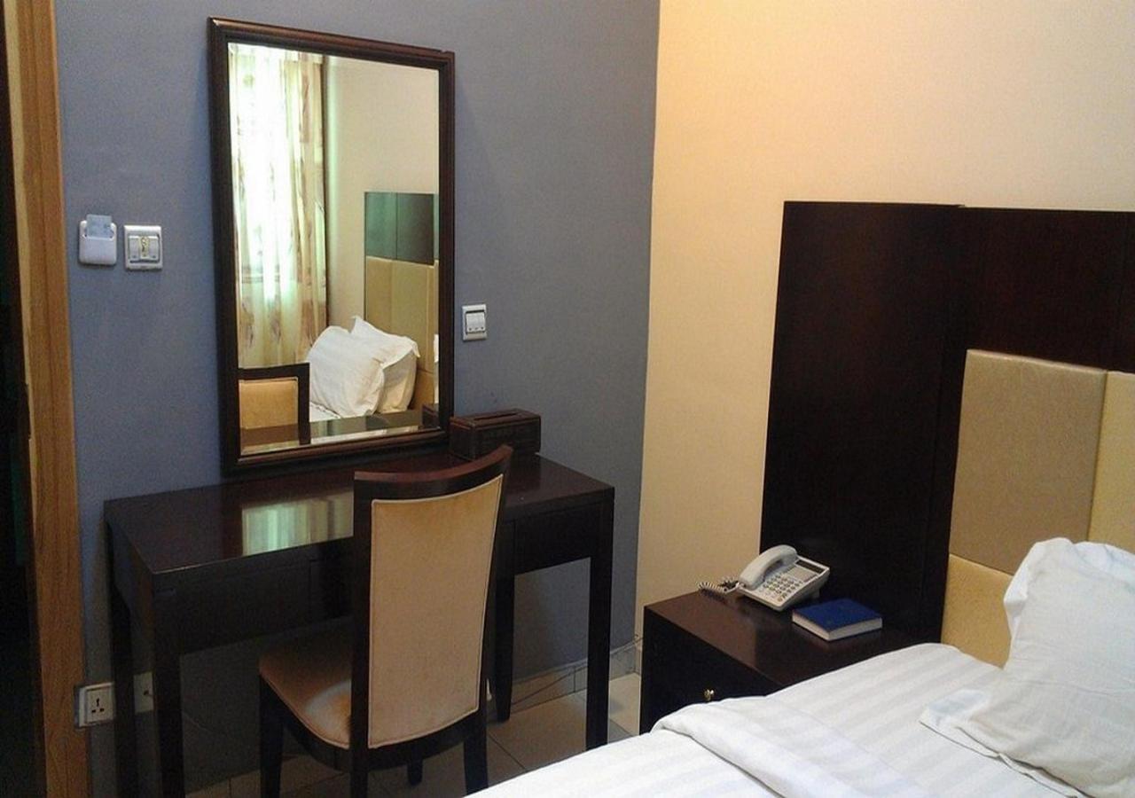 Sun Beach Hotel Cotonou Kültér fotó