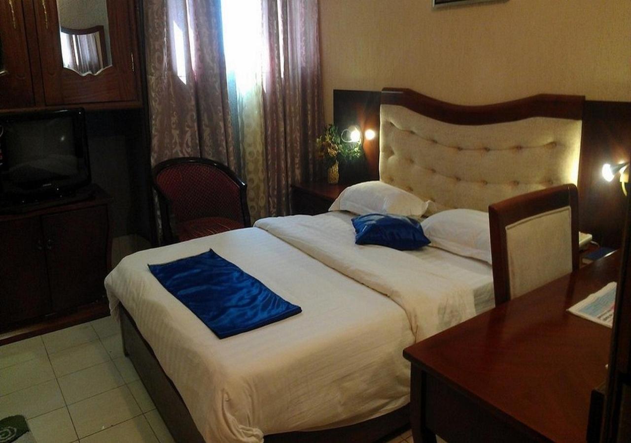 Sun Beach Hotel Cotonou Kültér fotó