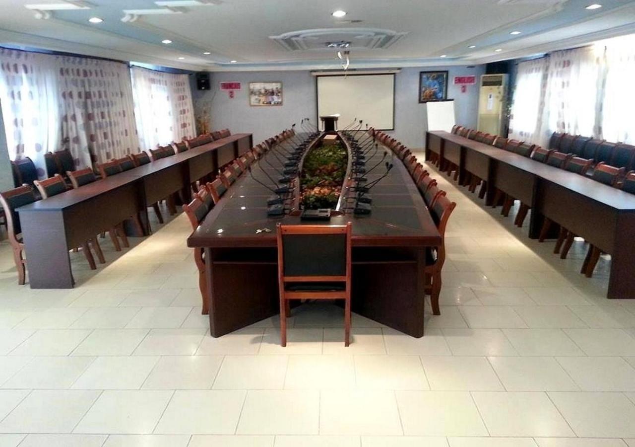 Sun Beach Hotel Cotonou Kültér fotó