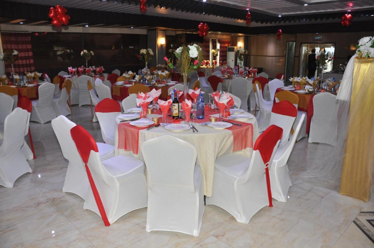 Sun Beach Hotel Cotonou Kültér fotó